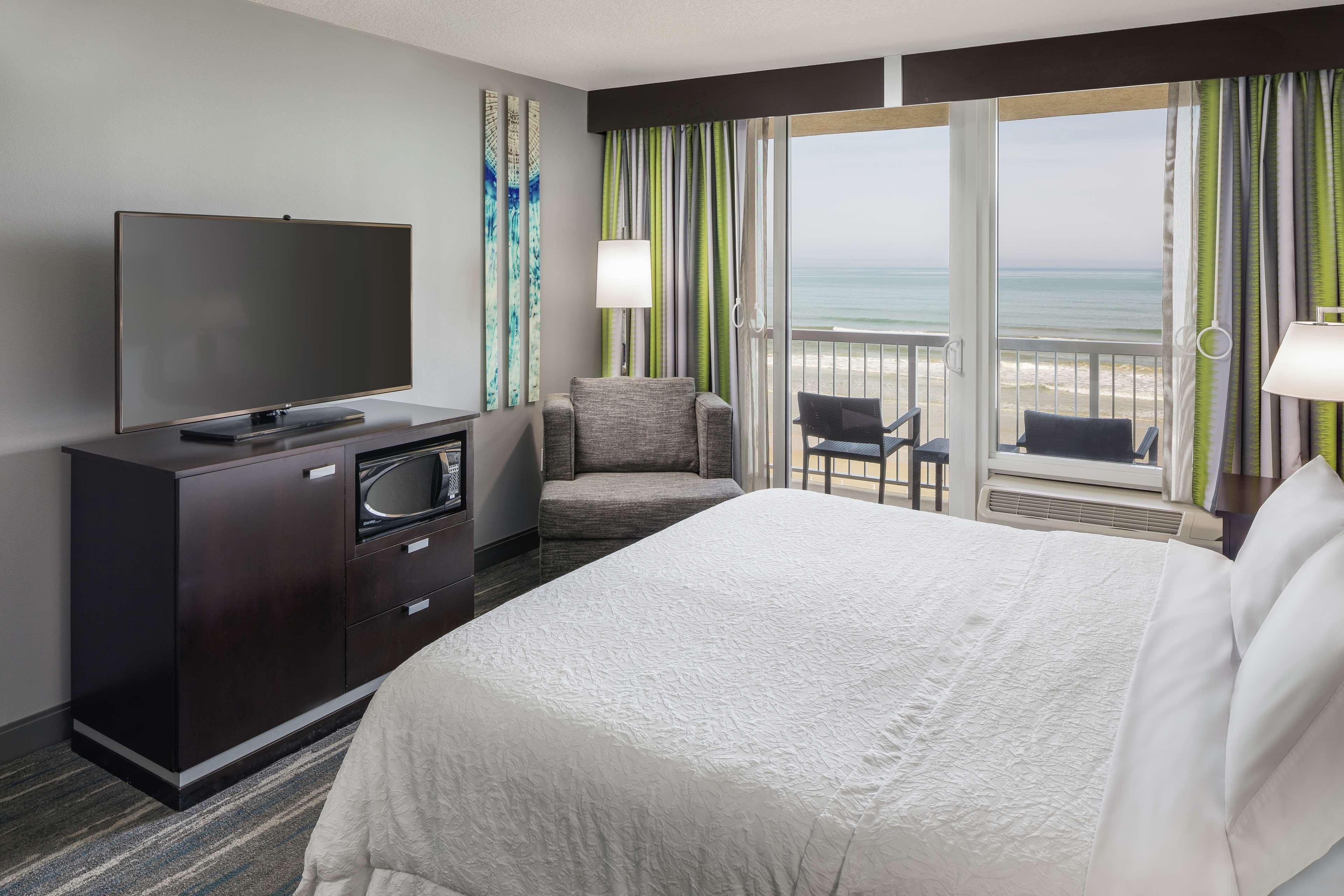 Hampton Inn Daytona Beach/Beachfront Экстерьер фото