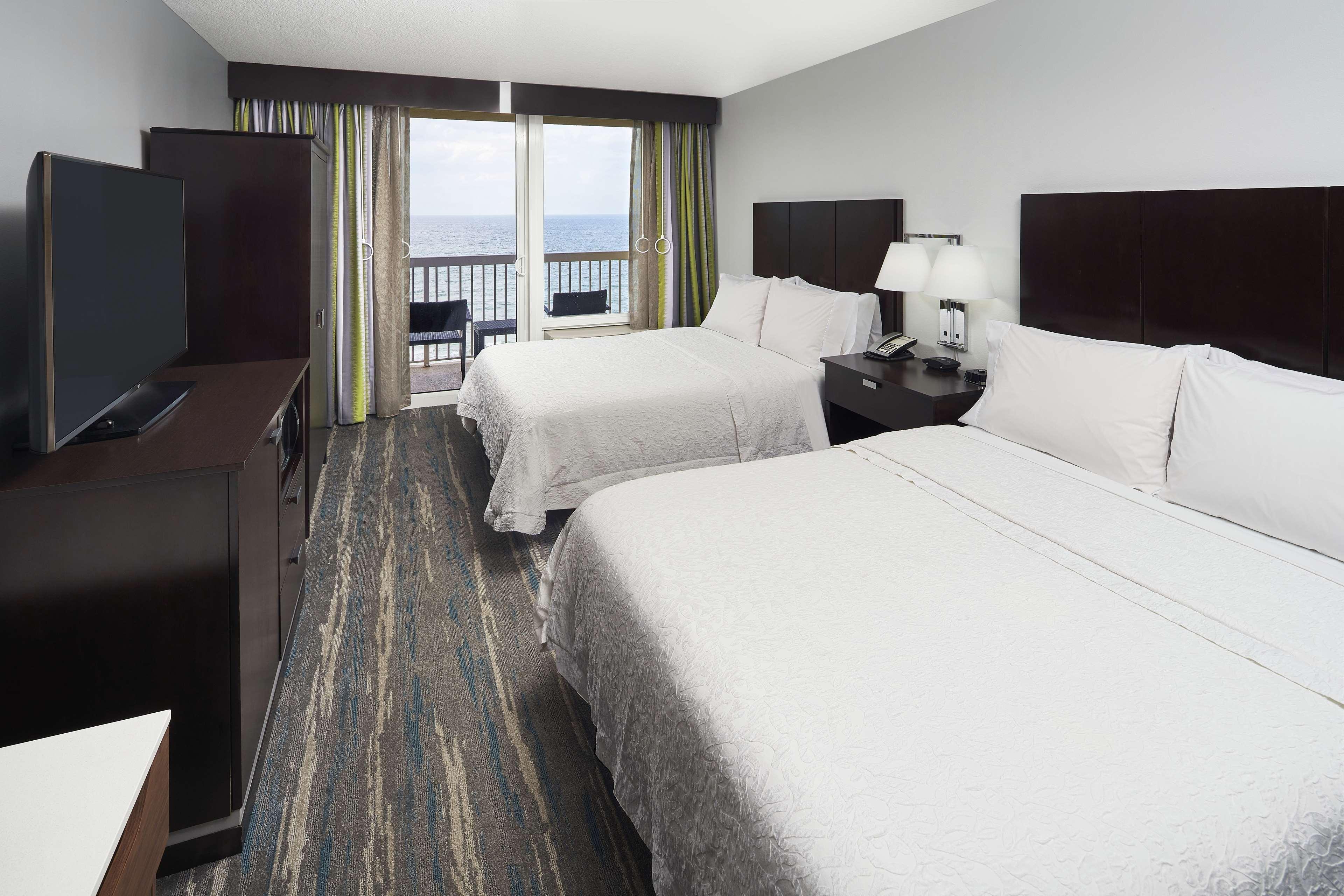 Hampton Inn Daytona Beach/Beachfront Экстерьер фото