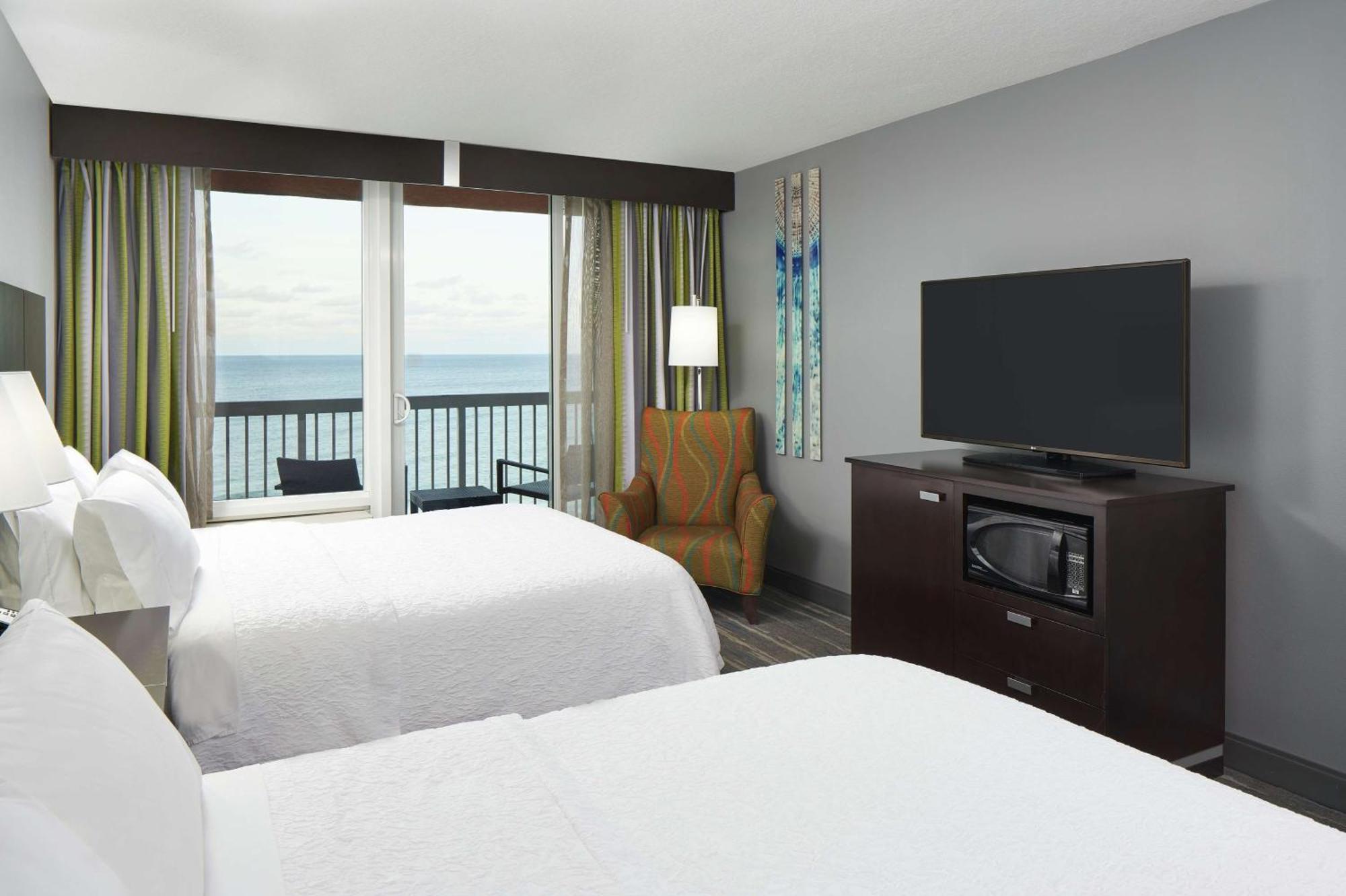 Hampton Inn Daytona Beach/Beachfront Экстерьер фото