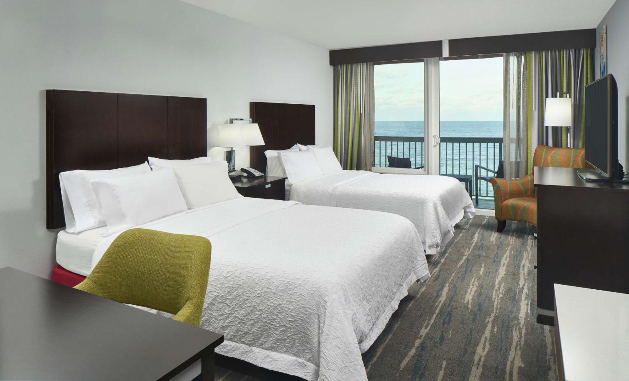 Hampton Inn Daytona Beach/Beachfront Экстерьер фото