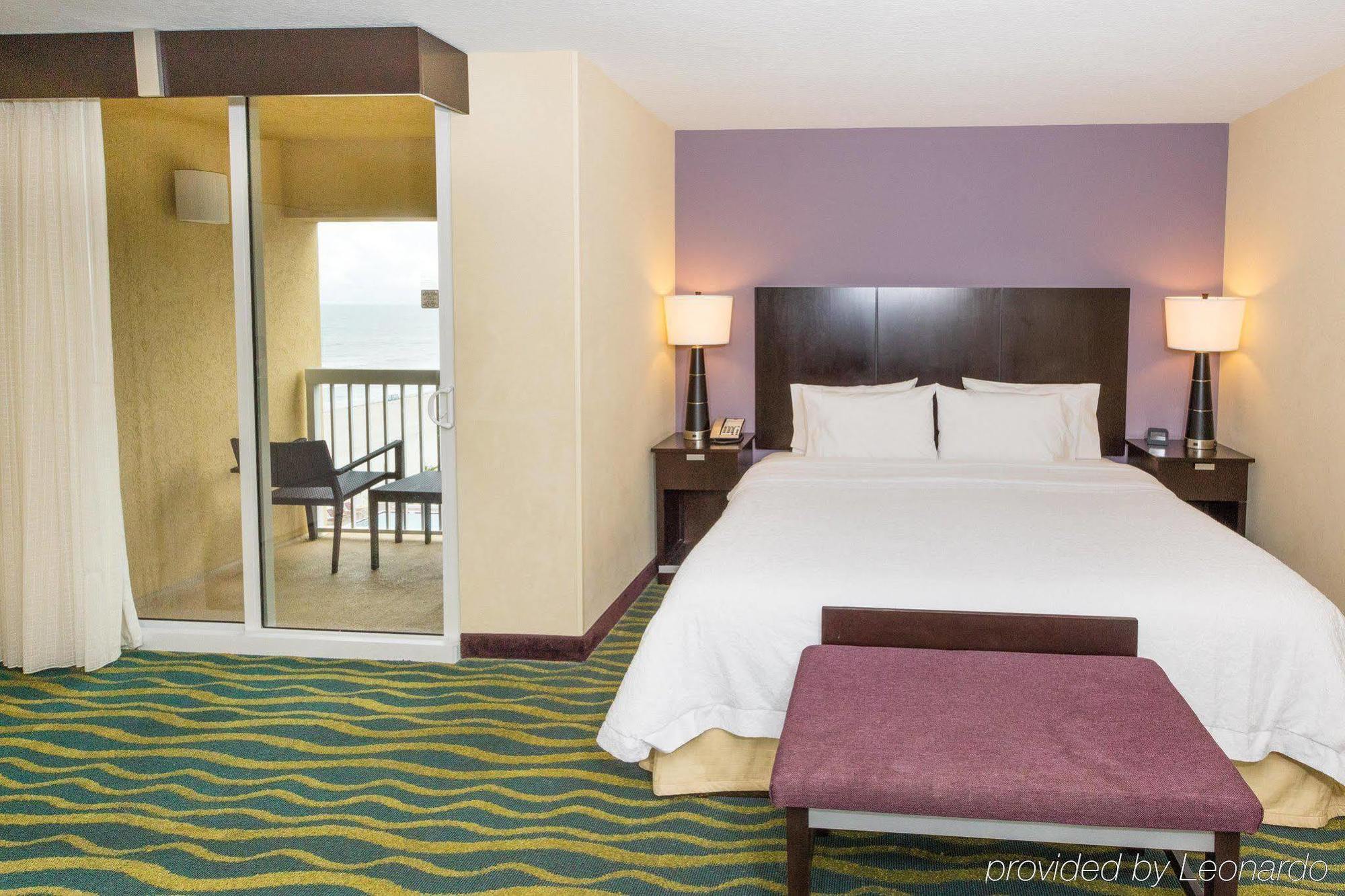 Hampton Inn Daytona Beach/Beachfront Экстерьер фото
